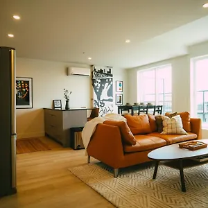 https://new-stylish-2br-condo-with-views-in-north-halifax.halifax-hotels.org